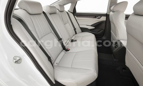 Sayi Imported Honda Accord White Mota in Adenta a Greater Accra Sayi Imported Honda Accord White Mota in Adenta a Greater Accra