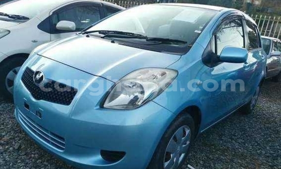 Sayi Na hannu Toyota Vitz Blue Mota in Tema a Greater Accra