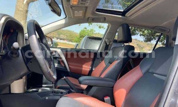 Sayi Na hannu Toyota RAV4 Blue Mota in Tema a Greater Accra Sayi Na hannu Toyota RAV4 Blue Mota in Tema a Greater Accra