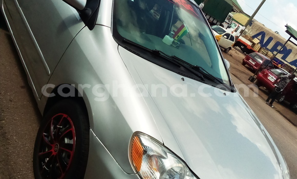 Sayi Na hannu Toyota Corolla Azurfa Mota in Kumasi a Ashanti Sayi Na hannu Toyota Corolla Azurfa Mota in Kumasi a Ashanti