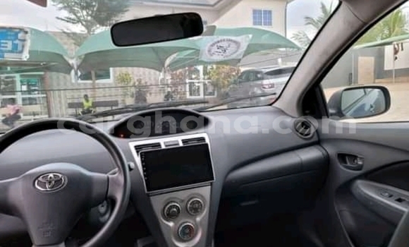 Buy Used Toyota Yaris Blue Car in Sekondi–Takoradi Metropolitan in Western Buy Used Toyota Yaris Blue Car in Sekondi–Takoradi Metropolitan in Western