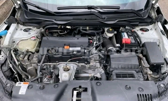 Buy Used Honda Civic White Car in Accra in Greater Accra Buy Used Honda Civic White Car in Accra in Greater Accra