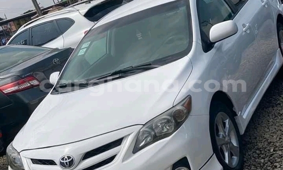 Buy Used Toyota Corolla White Car in Accra in Greater Accra Buy Used Toyota Corolla White Car in Accra in Greater Accra