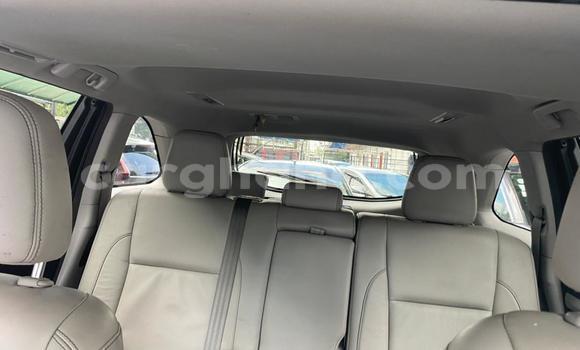 Ra Tuntun Toyota Highlander funfun Ọkọ̀ in Accra ni Greater Accra Ra Tuntun Toyota Highlander funfun Ọkọ̀ in Accra ni Greater Accra