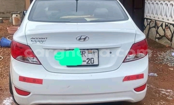 Buy Used Hyundai Elantra White Car in Accra in Greater Accra Buy Used Hyundai Elantra White Car in Accra in Greater Accra