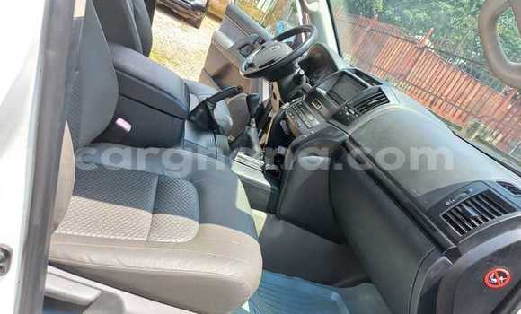 Ra Àlòkù Toyota Land Cruiser Prado funfun Ọkọ̀ in Tema ni Greater Accra Ra Àlòkù Toyota Land Cruiser Prado funfun Ọkọ̀ in Tema ni Greater Accra
