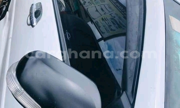 Buy Used Toyota Corolla White Car in Accra in Greater Accra Buy Used Toyota Corolla White Car in Accra in Greater Accra