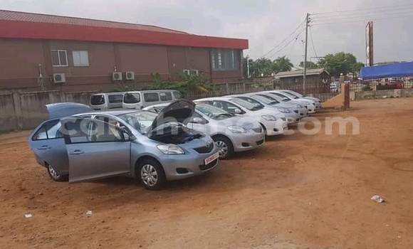 Ra Àlòkù Toyota Corolla Cross funfun Ọkọ̀ in Accra ni Greater Accra Ra Àlòkù Toyota Corolla Cross funfun Ọkọ̀ in Accra ni Greater Accra