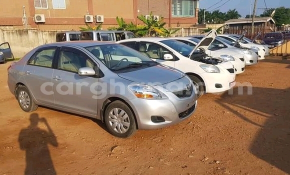 Ra Àlòkù Toyota Corolla Cross funfun Ọkọ̀ in Accra ni Greater Accra Ra Àlòkù Toyota Corolla Cross funfun Ọkọ̀ in Accra ni Greater Accra