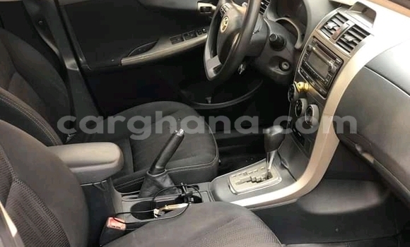 Ra Àlòkù Toyota Corolla Silver Ọkọ̀ in Accra ni Greater Accra Ra Àlòkù Toyota Corolla Silver Ọkọ̀ in Accra ni Greater Accra