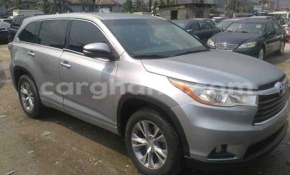Sayi Na hannu Toyota Highlander Azurfa Mota in Tema a Greater Accra Sayi Na hannu Toyota Highlander Azurfa Mota in Tema a Greater Accra