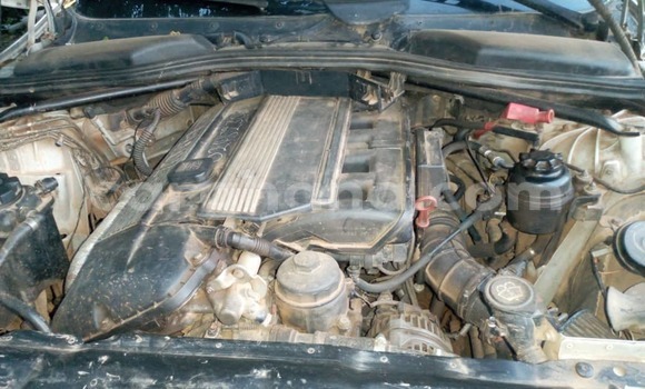 Ra Àlòkù BMW 5–Series Silver Ọkọ̀ in Tarkwa–Nsuaem Municipal ni Oorun Ra Àlòkù BMW 5–Series Silver Ọkọ̀ in Tarkwa–Nsuaem Municipal ni Oorun