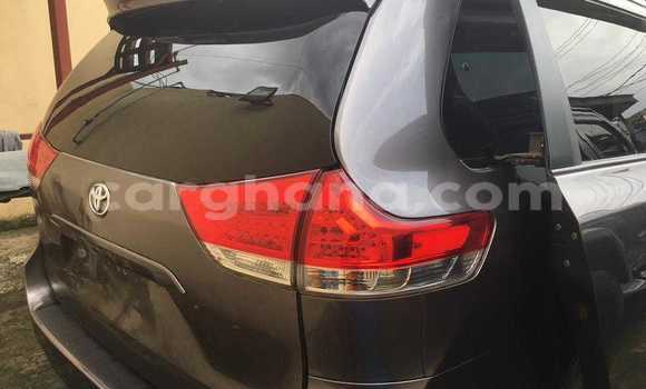 Sayi Na hannu Toyota Sienna Sauran Mota in Tema a Greater Accra Sayi Na hannu Toyota Sienna Sauran Mota in Tema a Greater Accra