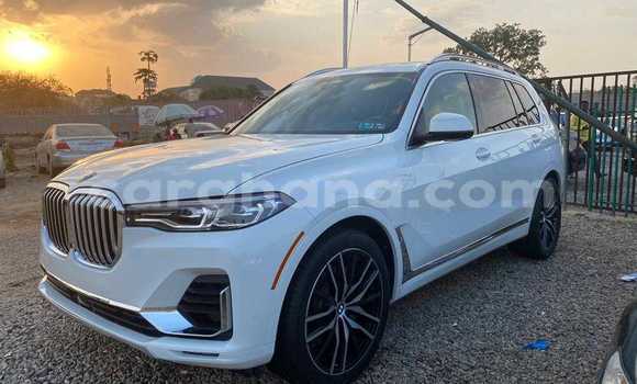 Ra Àlòkù BMW X7 funfun Ọkọ̀ in Tema ni Greater Accra Ra Àlòkù BMW X7 funfun Ọkọ̀ in Tema ni Greater Accra