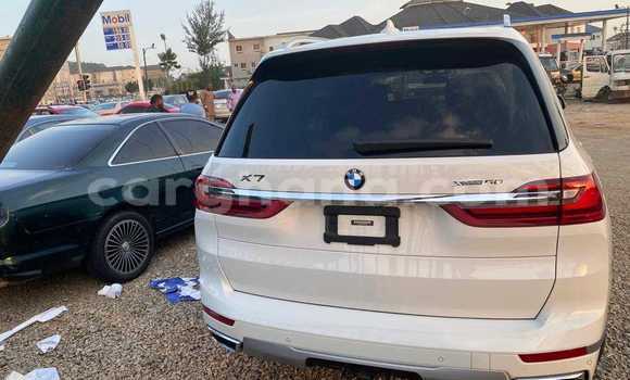 Ra Àlòkù BMW X7 funfun Ọkọ̀ in Tema ni Greater Accra Ra Àlòkù BMW X7 funfun Ọkọ̀ in Tema ni Greater Accra
