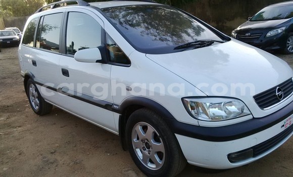 Buy Used Opel Zafira OPC White Car in Sekondi–Takoradi Metropolitan in Western