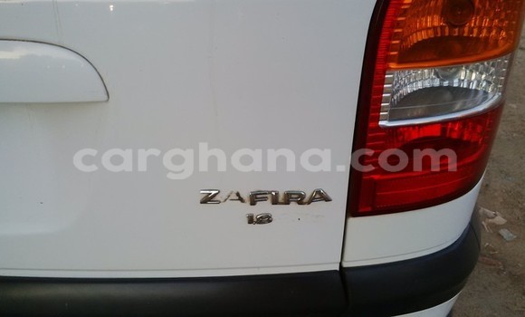 Ra Àlòkù Opel Zafira OPC funfun Ọkọ̀ in Sekondi–Takoradi Metropolitan ni Oorun Ra Àlòkù Opel Zafira OPC funfun Ọkọ̀ in Sekondi–Takoradi Metropolitan ni Oorun