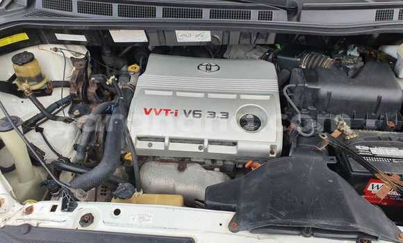 Ra Àlòkù Toyota Sienna funfun Ọkọ̀ in Tema ni Greater Accra Ra Àlòkù Toyota Sienna funfun Ọkọ̀ in Tema ni Greater Accra