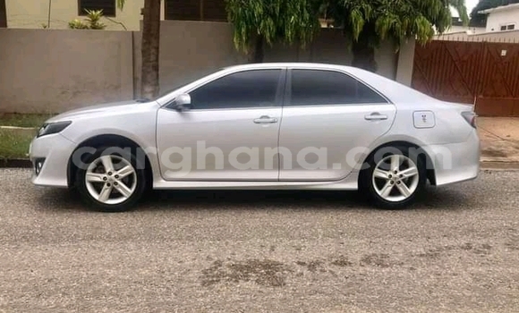 Ra Àlòkù Toyota Corolla Silver Ọkọ̀ in Accra ni Greater Accra Ra Àlòkù Toyota Corolla Silver Ọkọ̀ in Accra ni Greater Accra