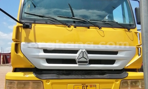 Sayi Na hannu Howo Sinotruck Sauran Babbar mota in Tema a Greater Accra
