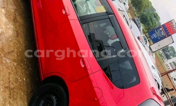 Sayi Na hannu Honda FIT Red Mota in Accra a Greater Accra Sayi Na hannu Honda FIT Red Mota in Accra a Greater Accra