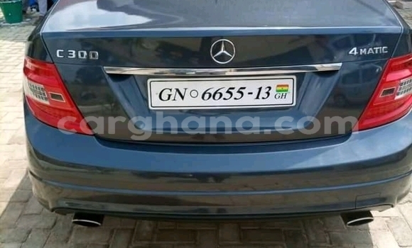 Ra Àlòkù Mercedes‒Benz 300CD Miiran Ọkọ̀ in Accra ni Greater Accra Ra Àlòkù Mercedes‒Benz 300CD Miiran Ọkọ̀ in Accra ni Greater Accra
