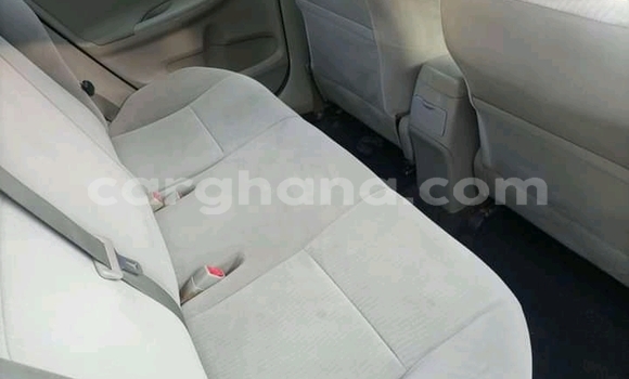 Ra Àlòkù Toyota Corolla Black Ọkọ̀ in Accra ni Greater Accra Ra Àlòkù Toyota Corolla Black Ọkọ̀ in Accra ni Greater Accra