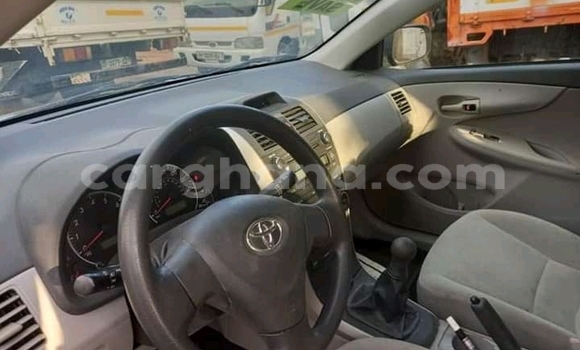 Ra Àlòkù Toyota Corolla Black Ọkọ̀ in Accra ni Greater Accra Ra Àlòkù Toyota Corolla Black Ọkọ̀ in Accra ni Greater Accra