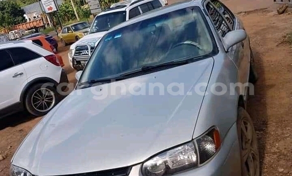 Ra Àlòkù Toyota Corolla Silver Ọkọ̀ in Accra ni Greater Accra Ra Àlòkù Toyota Corolla Silver Ọkọ̀ in Accra ni Greater Accra