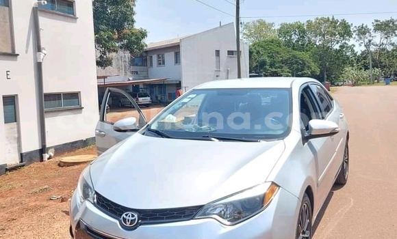 Ra Àlòkù Toyota Corolla Miiran Ọkọ̀ in Accra ni Greater Accra Ra Àlòkù Toyota Corolla Miiran Ọkọ̀ in Accra ni Greater Accra