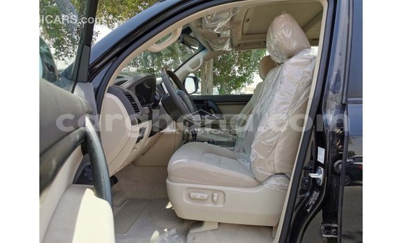 Buy Import Toyota Land Cruiser Black Car in Import - Dubai in Ashanti Buy Import Toyota Land Cruiser Black Car in Import - Dubai in Ashanti