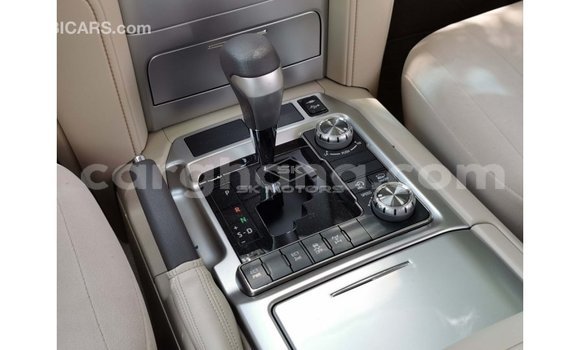 Buy Import Toyota Land Cruiser Black Car in Import - Dubai in Ashanti Buy Import Toyota Land Cruiser Black Car in Import - Dubai in Ashanti
