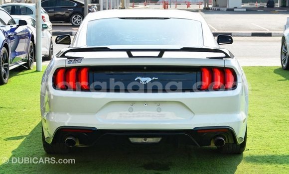 Sayi Imported Ford Mustang White Mota in Import - Dubai a Ashanti Sayi Imported Ford Mustang White Mota in Import - Dubai a Ashanti