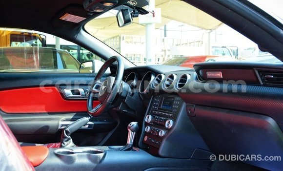 Sayi Imported Ford Mustang White Mota in Import - Dubai a Ashanti Sayi Imported Ford Mustang White Mota in Import - Dubai a Ashanti