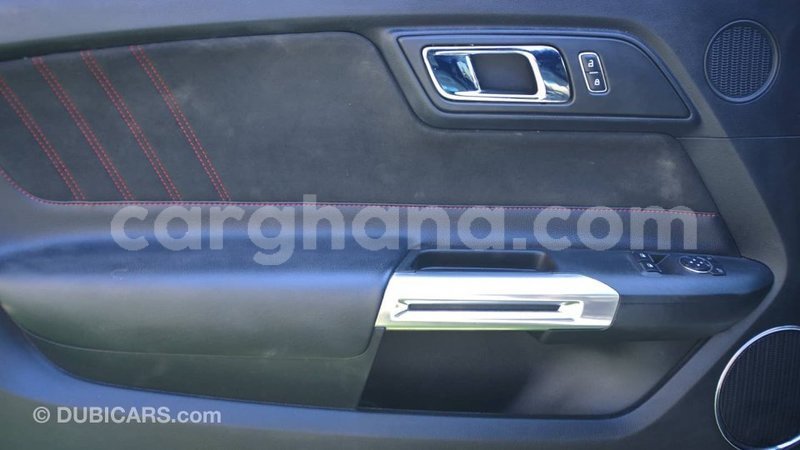 Big with watermark ford mustang ashanti import dubai 37584