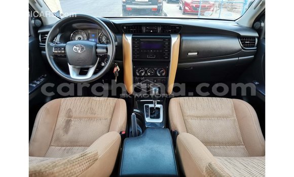 Ra Imported Toyota Fortuner funfun Ọkọ̀ in Import - Dubai ni Ashanti Ra Imported Toyota Fortuner funfun Ọkọ̀ in Import - Dubai ni Ashanti