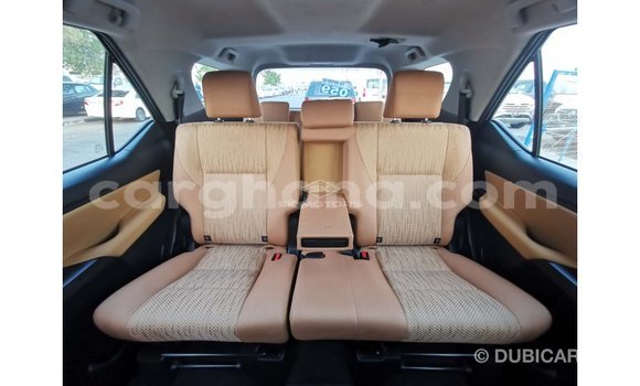 Ra Imported Toyota Fortuner funfun Ọkọ̀ in Import - Dubai ni Ashanti Ra Imported Toyota Fortuner funfun Ọkọ̀ in Import - Dubai ni Ashanti