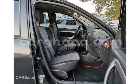 Sayi Imported Renault Duster Black Mota in Import - Dubai a Ashanti Sayi Imported Renault Duster Black Mota in Import - Dubai a Ashanti