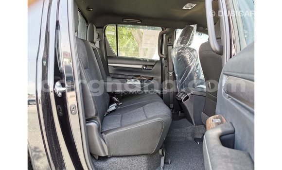 Ra Imported Toyota Hilux Black Ọkọ̀ in Import - Dubai ni Ashanti Ra Imported Toyota Hilux Black Ọkọ̀ in Import - Dubai ni Ashanti