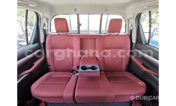 Ra Imported Toyota Hilux funfun Ọkọ̀ in Import - Dubai ni Ashanti Ra Imported Toyota Hilux funfun Ọkọ̀ in Import - Dubai ni Ashanti