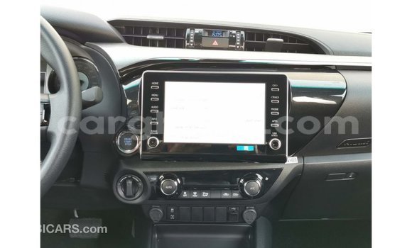 Ra Imported Toyota Hilux Blue Ọkọ̀ in Import - Dubai ni Ashanti Ra Imported Toyota Hilux Blue Ọkọ̀ in Import - Dubai ni Ashanti