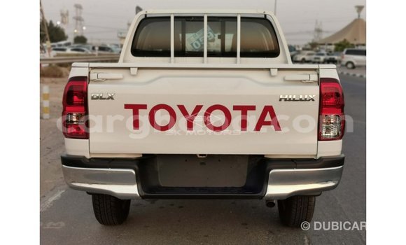 Buy Import Toyota Hilux White Car in Import - Dubai in Ashanti Buy Import Toyota Hilux White Car in Import - Dubai in Ashanti