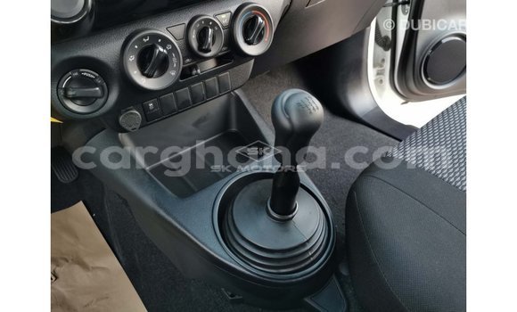 Buy Import Toyota Hilux White Car in Import - Dubai in Ashanti Buy Import Toyota Hilux White Car in Import - Dubai in Ashanti