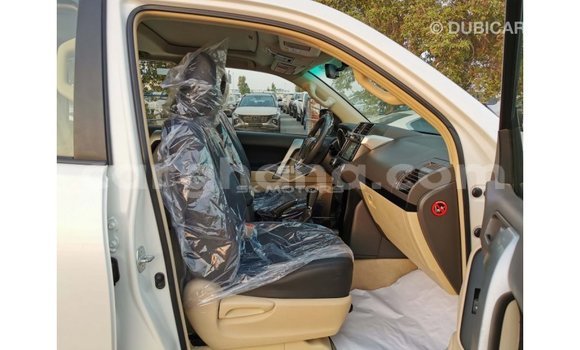 Buy Import Toyota Prado White Car in Import - Dubai in Ashanti Buy Import Toyota Prado White Car in Import - Dubai in Ashanti