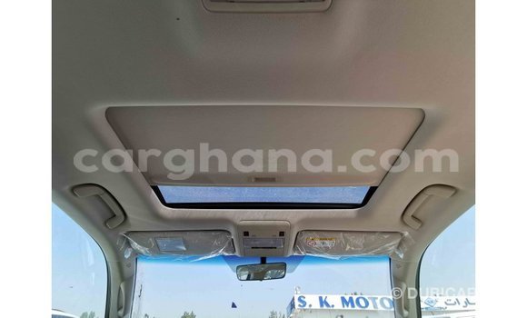 Buy Import Toyota Land Cruiser White Car in Import - Dubai in Ashanti Buy Import Toyota Land Cruiser White Car in Import - Dubai in Ashanti
