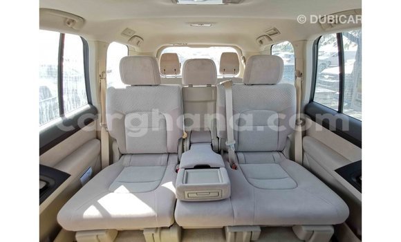 Buy Import Toyota Land Cruiser White Car in Import - Dubai in Ashanti Buy Import Toyota Land Cruiser White Car in Import - Dubai in Ashanti