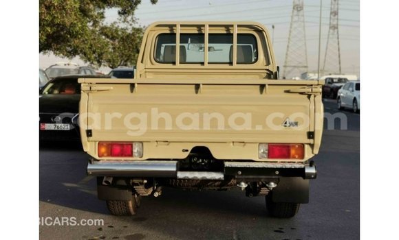 Sayi Imported Toyota Land Cruiser M Mota in Import - Dubai a Ashanti Sayi Imported Toyota Land Cruiser M Mota in Import - Dubai a Ashanti