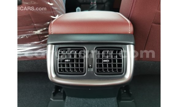 Ra Imported Toyota Hilux funfun Ọkọ̀ in Import - Dubai ni Ashanti Ra Imported Toyota Hilux funfun Ọkọ̀ in Import - Dubai ni Ashanti