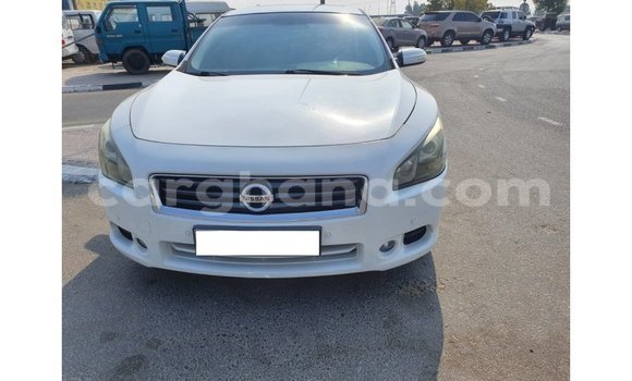 Ra Imported Nissan Maxima funfun Ọkọ̀ in Import - Dubai ni Ashanti Ra Imported Nissan Maxima funfun Ọkọ̀ in Import - Dubai ni Ashanti