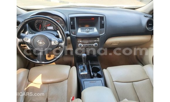 Ra Imported Nissan Maxima funfun Ọkọ̀ in Import - Dubai ni Ashanti Ra Imported Nissan Maxima funfun Ọkọ̀ in Import - Dubai ni Ashanti